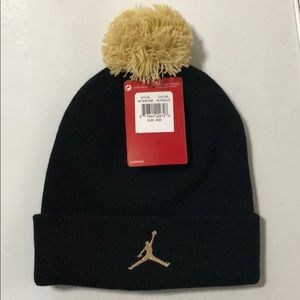 Nike Air Jordan Jumpman 23 Pom-Pom Beanie Hat